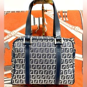 FENDI ❤️🌟ZUCCA FF HANDBAG ⭐️